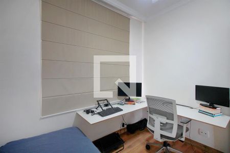 Apartamento à venda com 210m², 3 quartos e 2 vagasQuarto 2