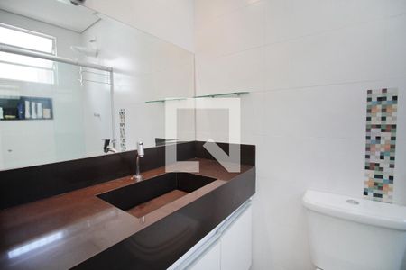 Apartamento à venda com 210m², 3 quartos e 2 vagasBanheiro da Suíte