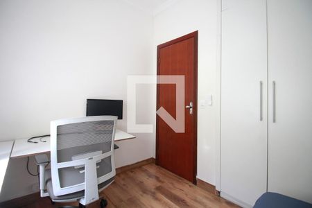 Apartamento à venda com 210m², 3 quartos e 2 vagasQuarto 2