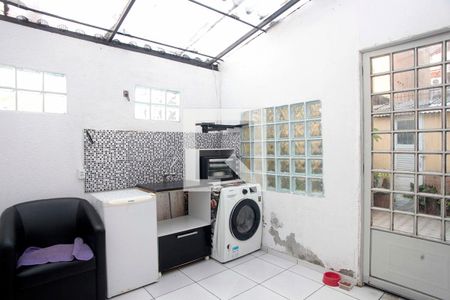 Apartamento para alugar com 70m², 2 quartos e sem vagaÁrea de Serviço