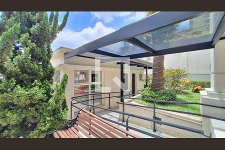 Apartamento para alugar com 136m², 2 quartos e 2 vagasEntrada