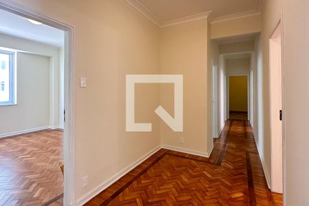 Apartamento à venda com 140m², 3 quartos e 1 vagaCorredor 1