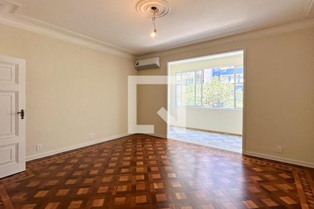 Sala de apartamento à venda com 3 quartos, 140m² em Copacabana, Rio de Janeiro