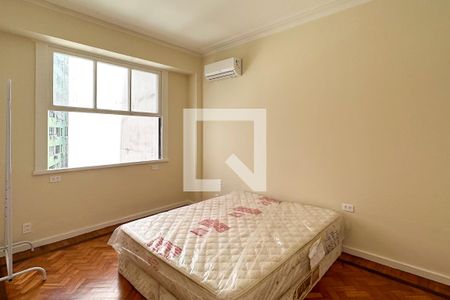 Apartamento à venda com 140m², 3 quartos e 1 vagaSuíte