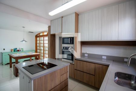 Casa para alugar com 160m², 3 quartos e 2 vagasCozinha