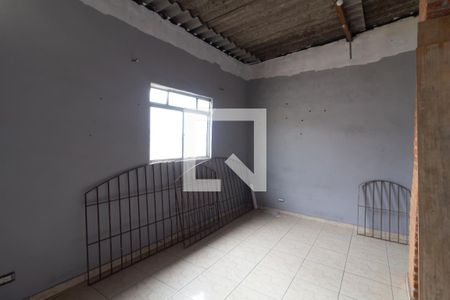 Casa à venda com 182m², 2 quartos e 2 vagasQuarto de Serviço