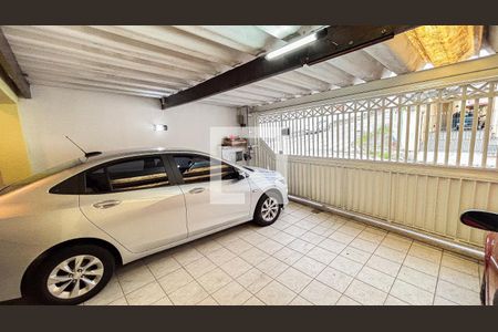 Casa à venda com 127m², 3 quartos e 3 vagas Casa à venda com 127m², 3 quartos e 3 vagasGaragem