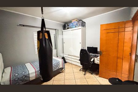 Casa à venda com 127m², 3 quartos e 3 vagas Casa à venda com 127m², 3 quartos e 3 vagasQuarto 2