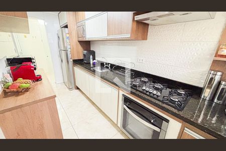 Casa à venda com 127m², 3 quartos e 3 vagas Casa à venda com 127m², 3 quartos e 3 vagasCozinha