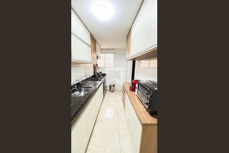 Casa à venda com 127m², 3 quartos e 3 vagas Casa à venda com 127m², 3 quartos e 3 vagasCozinha