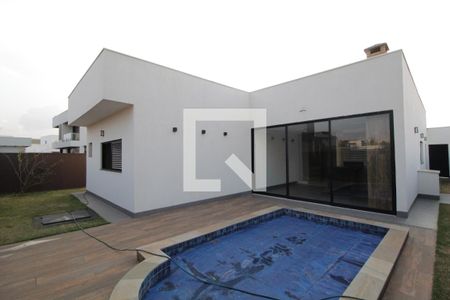 Casa de condomínio para alugar com 232m², 4 quartos e 2 vagasPiscina