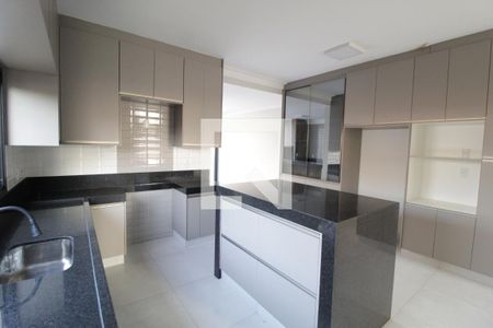 Casa de condomínio para alugar com 232m², 4 quartos e 2 vagasCozinha