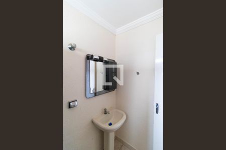 Casa à venda com 169m², 3 quartos e 4 vagas Casa à venda com 169m², 3 quartos e 4 vagasBanheiro da Suíte