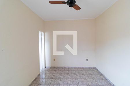 Casa à venda com 169m², 3 quartos e 4 vagas Casa à venda com 169m², 3 quartos e 4 vagasSuíte