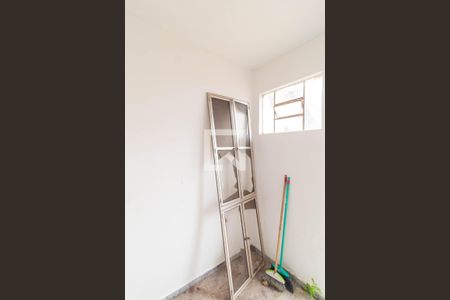 Casa à venda com 169m², 3 quartos e 4 vagas Casa à venda com 169m², 3 quartos e 4 vagasQuarto de Despejo