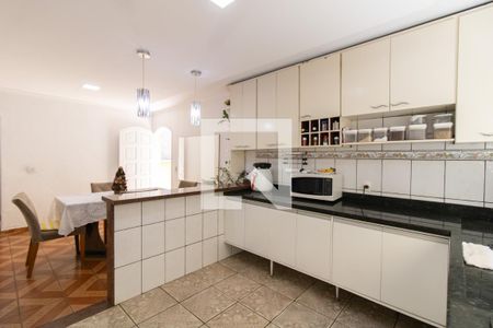Casa à venda com 125m², 4 quartos e 2 vagas Casa à venda com 125m², 4 quartos e 2 vagasCozinha