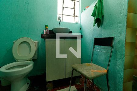 Casa à venda com 450m², 3 quartos e 4 vagas Casa à venda com 450m², 3 quartos e 4 vagasBanheiro