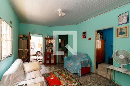 Sala de casa à venda com 3 quartos, 450m² em Vila Mazzei, São Paulo