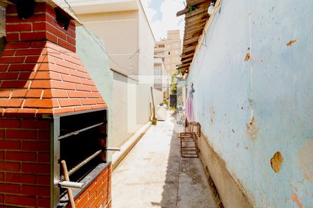 Casa à venda com 450m², 3 quartos e 4 vagas Casa à venda com 450m², 3 quartos e 4 vagasQuintal