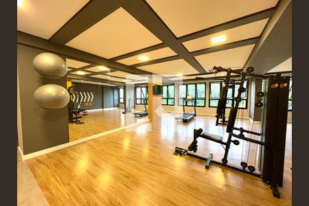 Apartamento à venda com 86m², 2 quartos e 2 vagas Apartamento à venda com 86m², 2 quartos e 2 vagasÁrea comum - Academia