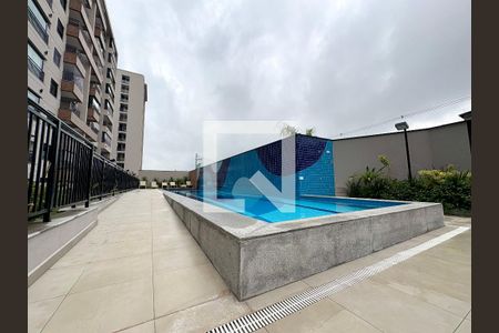 Apartamento à venda com 86m², 2 quartos e 2 vagas Apartamento à venda com 86m², 2 quartos e 2 vagasÁrea comum - Piscina