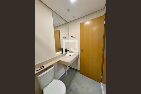 Apartamento à venda com 86m², 2 quartos e 2 vagas Apartamento à venda com 86m², 2 quartos e 2 vagasBanheiro da Suíte