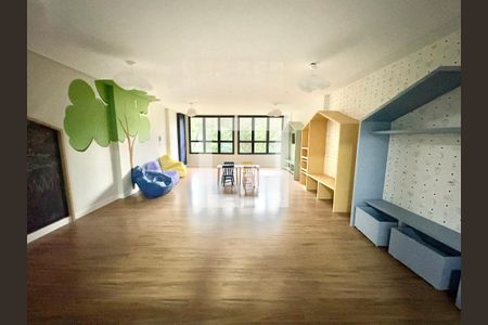 Apartamento à venda com 86m², 2 quartos e 2 vagas Apartamento à venda com 86m², 2 quartos e 2 vagasÁrea comum - Brinquedoteca