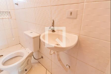 Casa à venda com 110m², 3 quartos e 2 vagasBanheiro Social