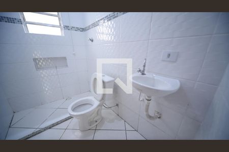 Casa à venda com 110m², 3 quartos e 2 vagasBanheiro do Quarto 1