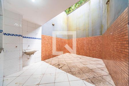 Casa à venda com 110m², 3 quartos e 2 vagasÁrea de Serviço