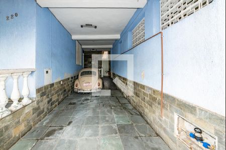 Casa à venda com 336m², 7 quartos e 2 vagas Casa à venda com 336m², 7 quartos e 2 vagasGaragem