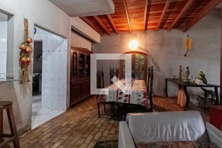 Sala de casa à venda com 3 quartos, 900m² em Trevo, Belo Horizonte