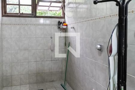 Casa à venda com 900m², 3 quartos e 7 vagasBanheiro social 