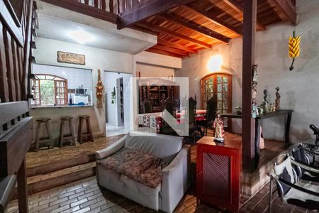 Sala de casa à venda com 3 quartos, 900m² em Trevo, Belo Horizonte