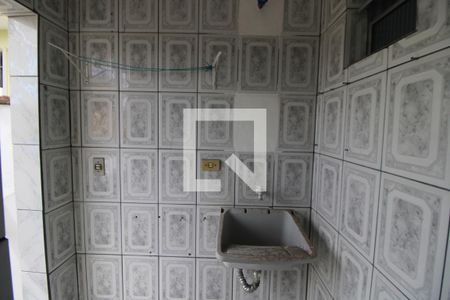 Casa para alugar com 50m², 1 quarto e sem vagaÁrea de Serviço