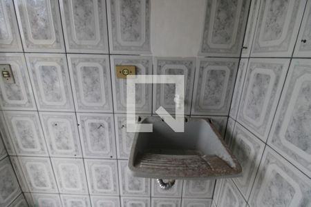 Casa para alugar com 50m², 1 quarto e sem vagaÁrea de Serviço
