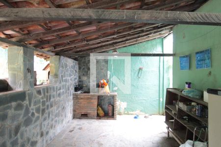 Casa à venda com 360m², 3 quartos e 1 vagaÁrea de Serviço