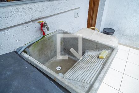 Casa à venda com 98m², 2 quartos e 1 vaga Casa à venda com 98m², 2 quartos e 1 vagaÁrea comum