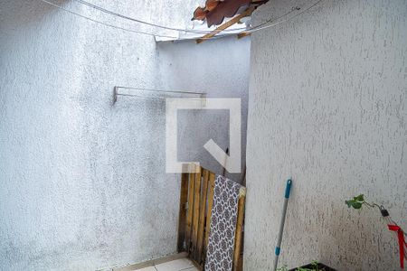 Casa à venda com 98m², 2 quartos e 1 vaga Casa à venda com 98m², 2 quartos e 1 vagaÁrea comum