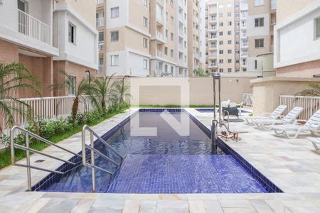 Apartamento para alugar com 37m², 2 quartos e sem vaga Apartamento para alugar com 37m², 2 quartos e sem vagaÁrea comum - Piscina