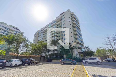 Apartamento para alugar com 70m², 2 quartos e 1 vaga Apartamento para alugar com 70m², 2 quartos e 1 vagaFachada