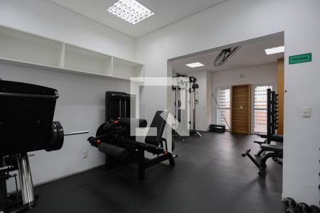 Apartamento à venda com 183m², 3 quartos e 4 vagas Apartamento à venda com 183m², 3 quartos e 4 vagasÁrea comum - Academia