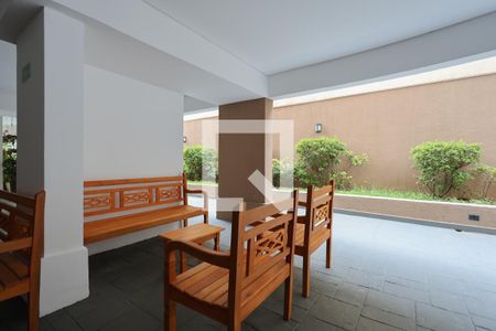 Apartamento à venda com 183m², 3 quartos e 4 vagas Apartamento à venda com 183m², 3 quartos e 4 vagasÁrea comum - Espaço de convivência