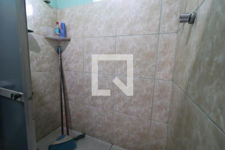 Casa à venda com 190m², 2 quartos e 1 vagabanheiro