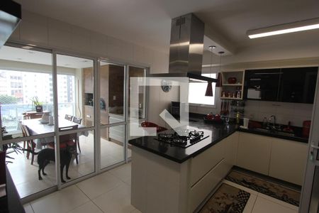 Apartamento para alugar com 204m², 4 quartos e 4 vagasCozinha