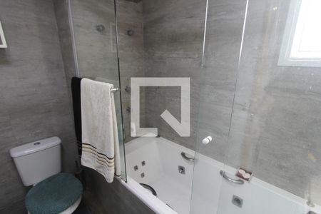 Apartamento para alugar com 204m², 4 quartos e 4 vagasBanheiro 5