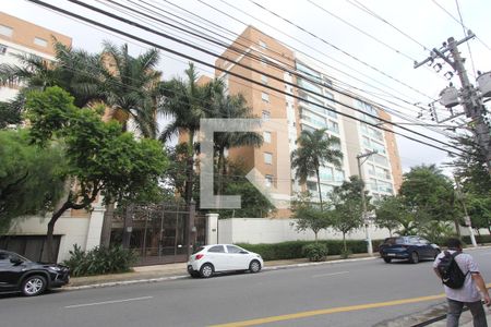 Apartamento para alugar com 204m², 4 quartos e 4 vagasFachada