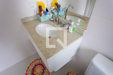Apartamento à venda com 103m², 3 quartos e 2 vagasBanheiro do quarto 3