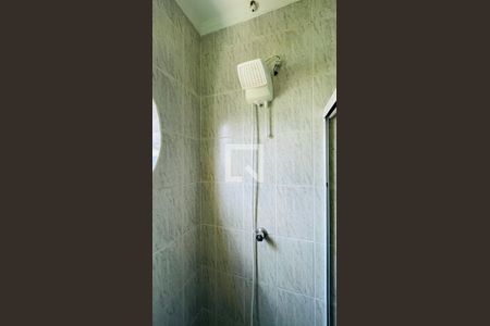 Casa à venda com 200m², 3 quartos e 2 vagas Casa à venda com 200m², 3 quartos e 2 vagasBanheiro 1