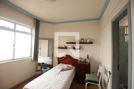 Quarto de apartamento à venda com 3 quartos, 92m² em Sagrada Família, Belo Horizonte